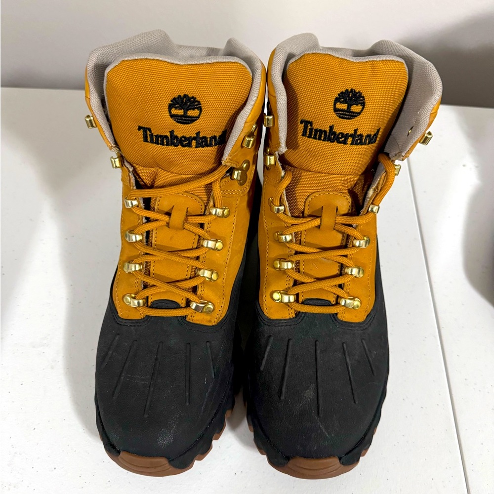 Men’s Timberland Boots Size 11